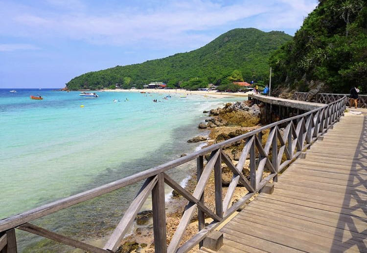 阁兰岛旅游带哪些东西,芭提雅阁兰岛美景