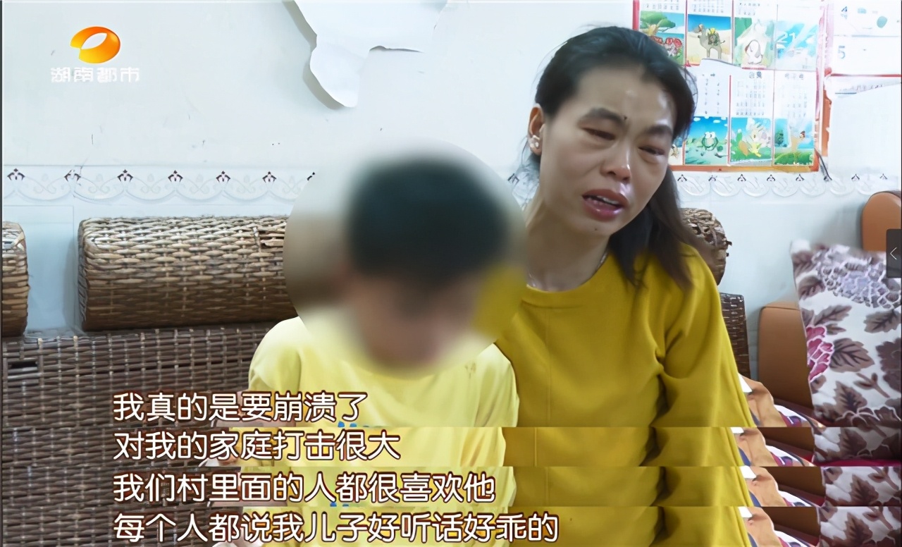 12岁男孩被断裂羽毛球拍砸中死亡,湖南一男孩被断裂球拍击中身亡