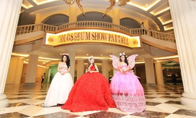 泰国泼水节搞笑事件,泰国泼水节最尴尬的场面