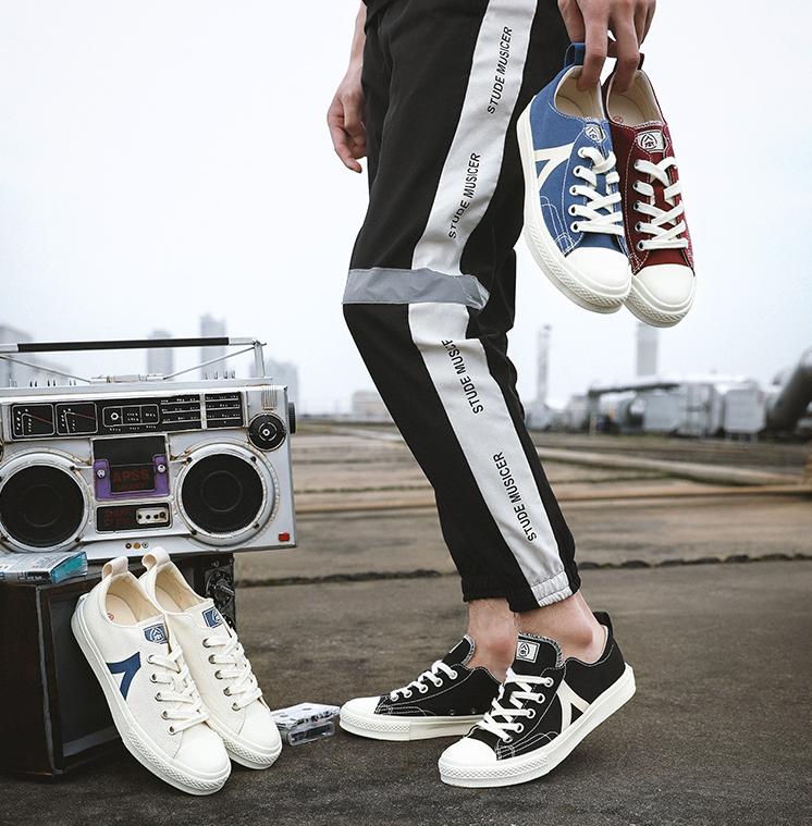 国产小白鞋设计感,设计感潮流小白鞋