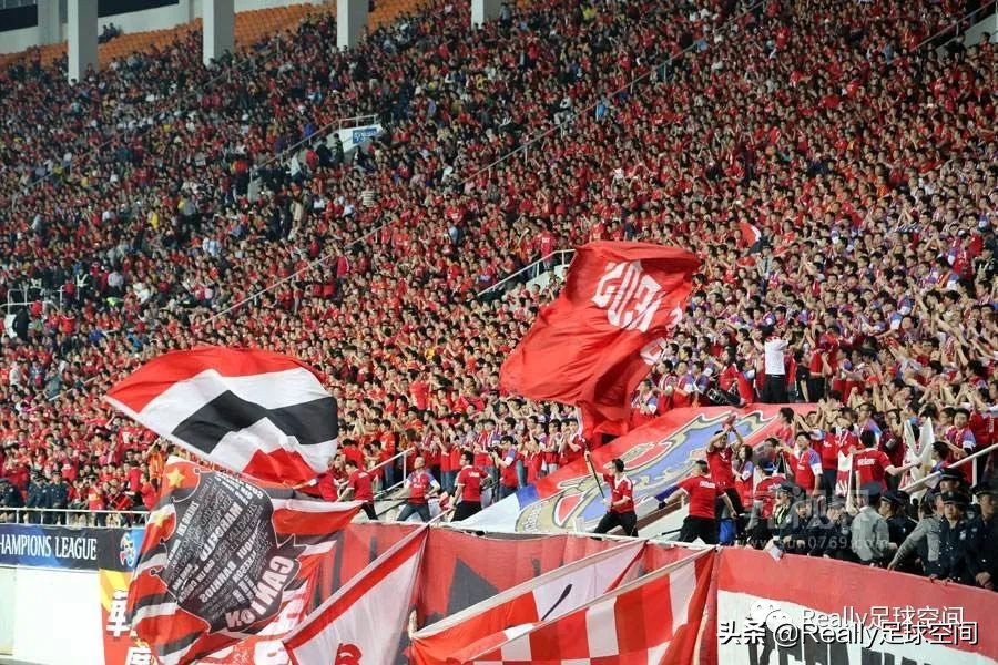 成都龙泉驿足球场规划,成都龙泉驿专业足球场开工仪式