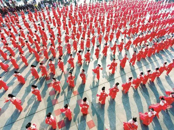 79团100，还有50元代金券免费兑，西安这个mall承包你的假期