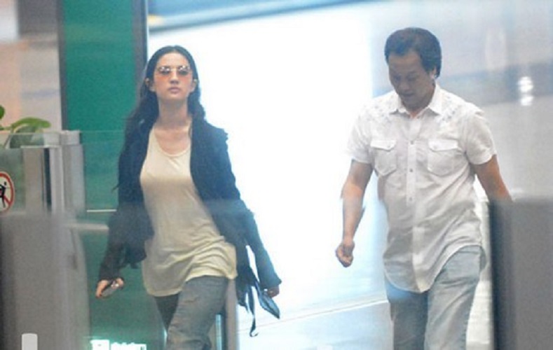 陈金飞现在和刘亦菲还有来往吗,陈金飞和刘亦菲现在关系