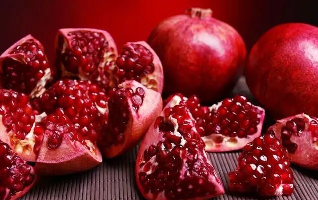 突尼斯软籽石榴雅诗兰黛,突尼斯石榴口感好吗