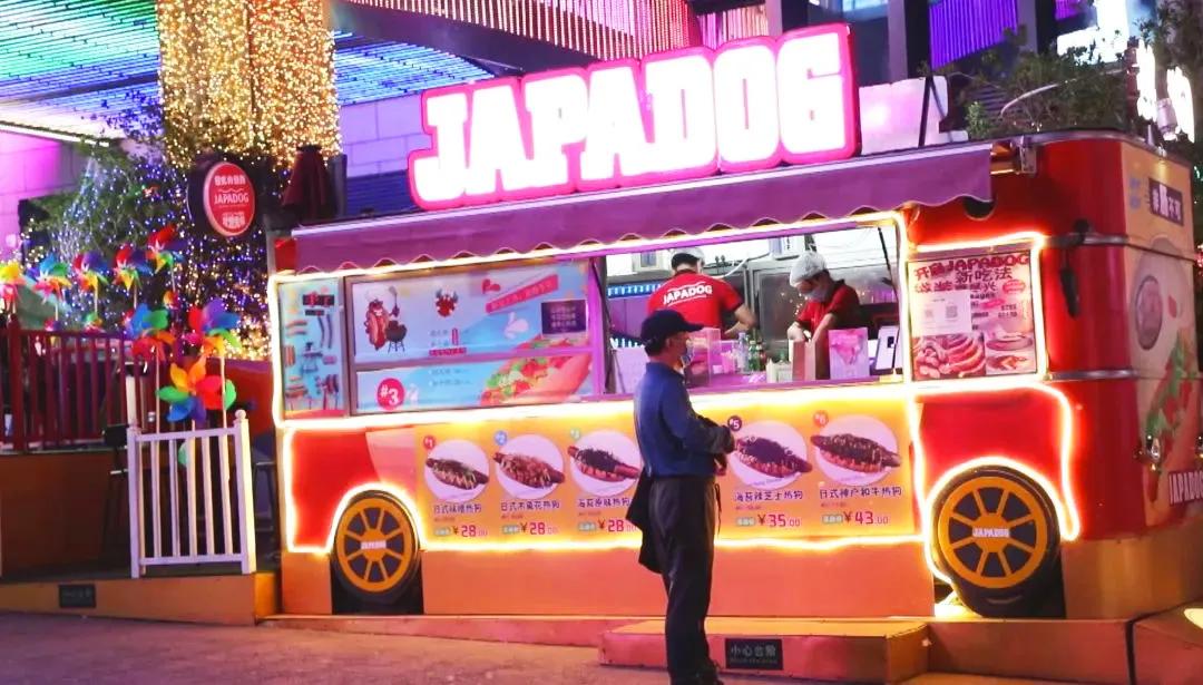 北京五棵松华熙live最全逛街攻略来了！推荐给你最棒的吃喝玩乐