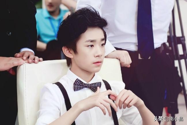 tfboys六周年演唱会准备阶段,tfboys六周年演唱会小动作