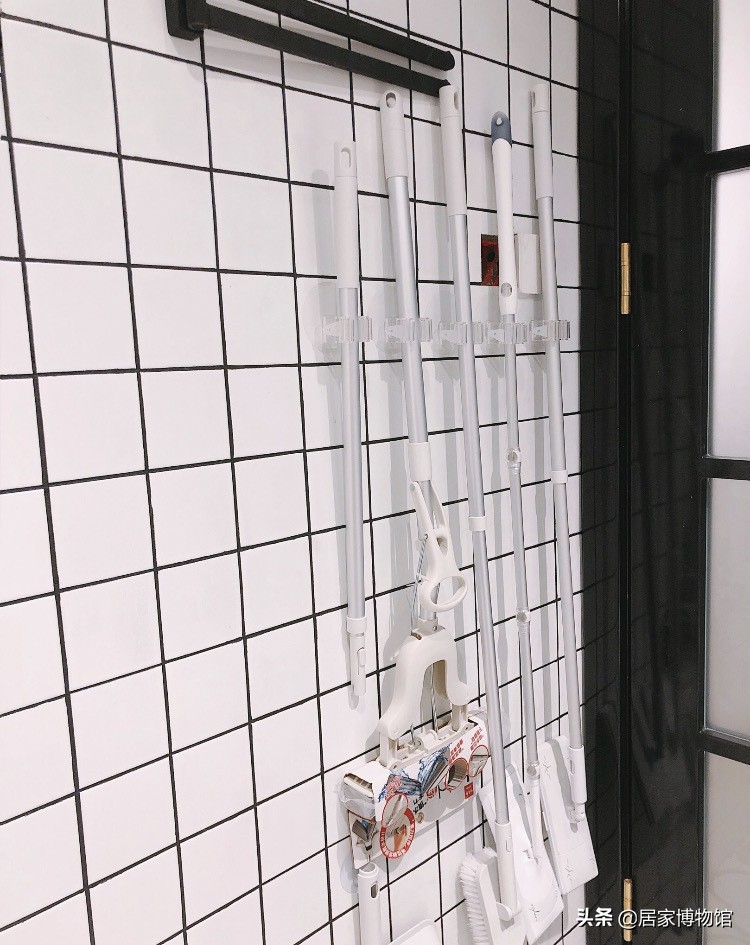 免打孔收纳神器到底好用吗,免打孔安装方便收纳整理不占空间