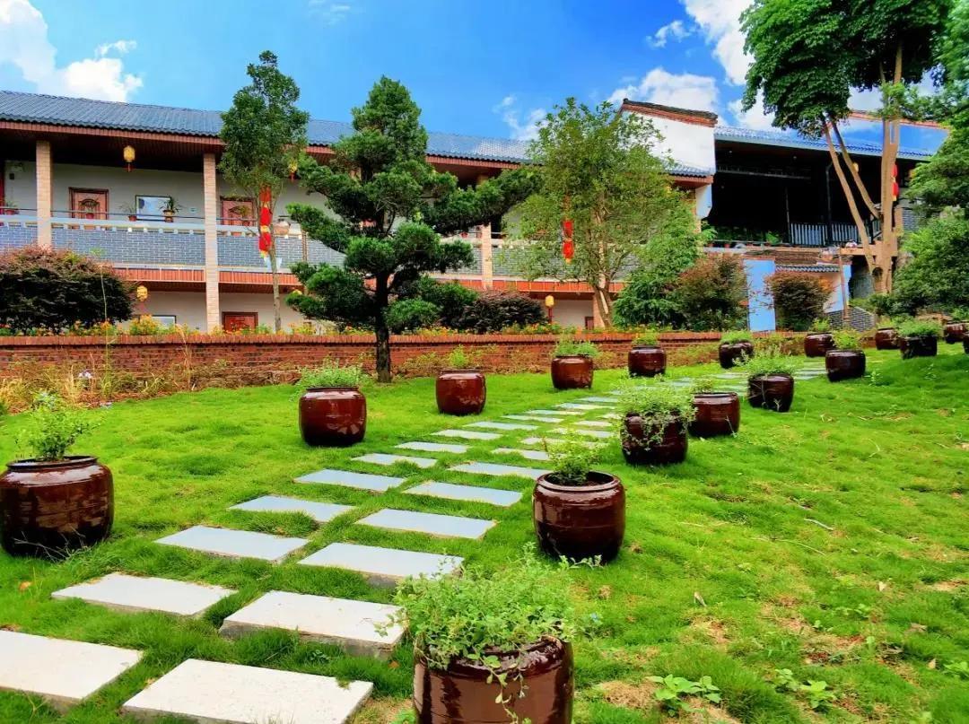 国庆假期必住|分分钟拍出大片的绝美仙气民宿，每家都想睡~记得提前预订哟！