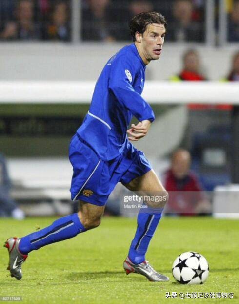 弗格森施压裁判,弗格森公开给穆里尼奥施压