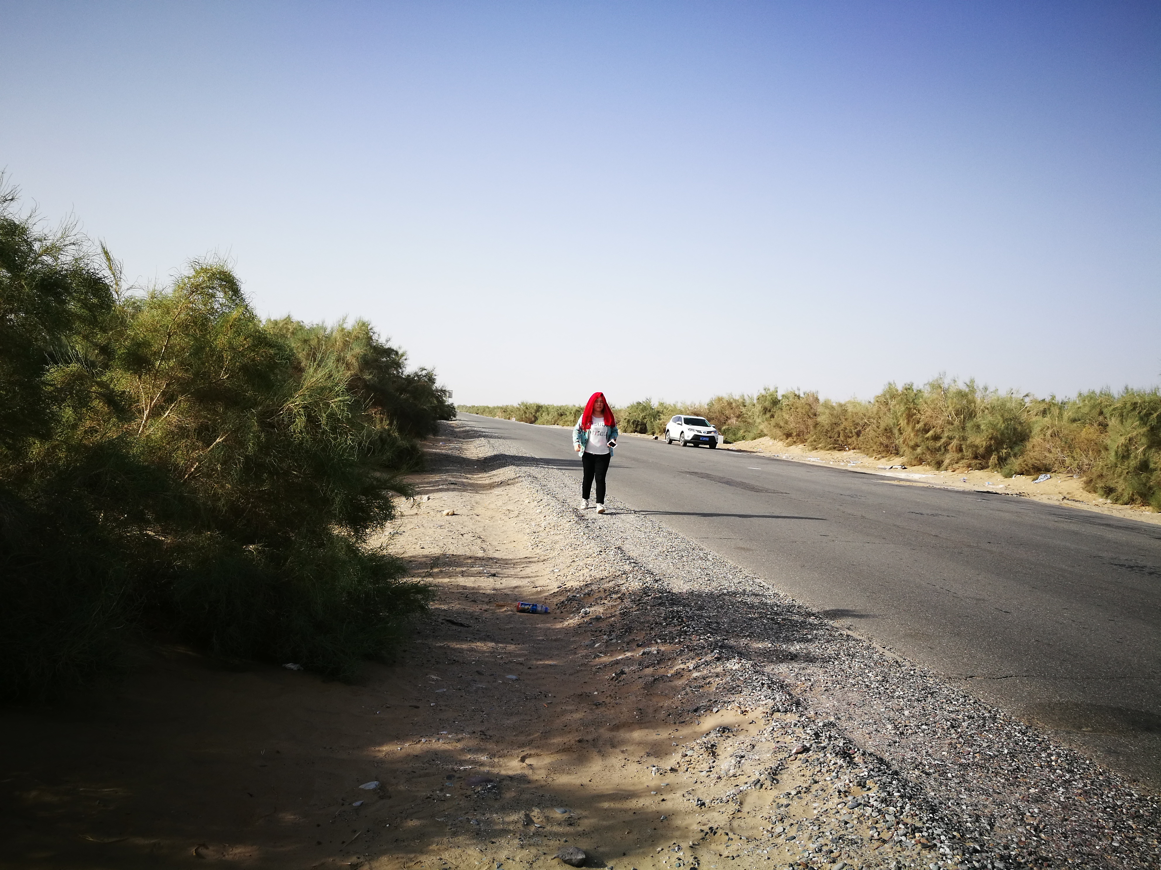 13000公里新手独驾*疆新**日记第23天——塔克拉玛干沙漠陷车自救