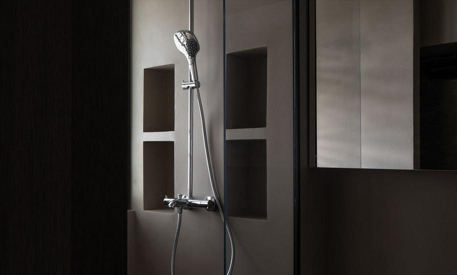 90平米两室一厅浅黑胡桃装修图,小户型现代简约胡桃木色