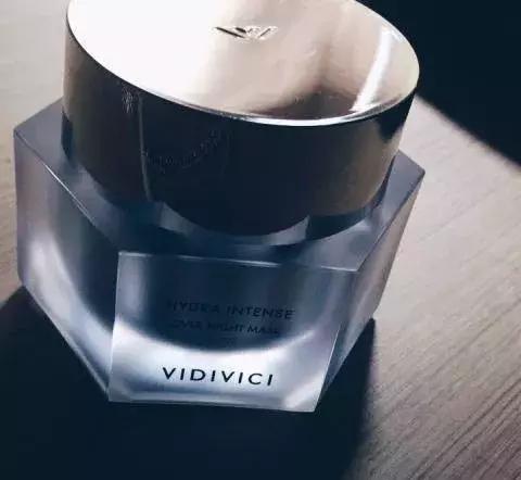 用完能看到效果的面膜,用完面膜脸发荧光