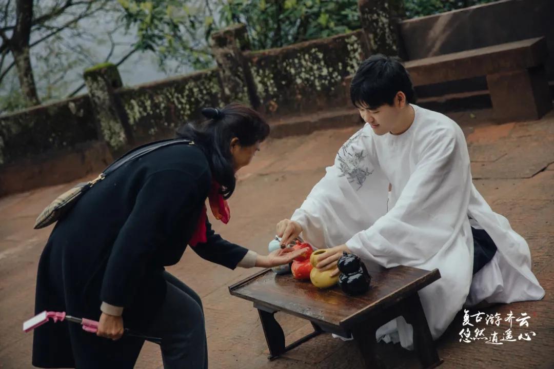 齐云山最新旅游攻略,自己游齐云山旅游攻略