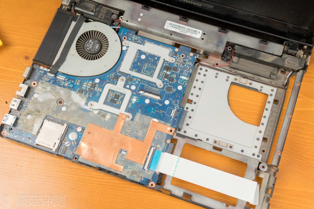 联想y400转轴坏了修理,转轴坏了换a壳手工费多少