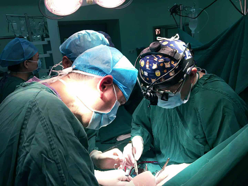 医者仁心新生儿心脏手术,刚出生婴儿心脏手术最好的医院