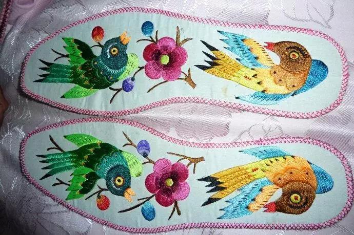 纯手工鞋垫又好学又简单又好看,简单的一针一线纯手工的鞋垫