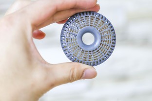 四倍差价“差”在哪?352VS巴慕达谁能拯救干燥冬季?