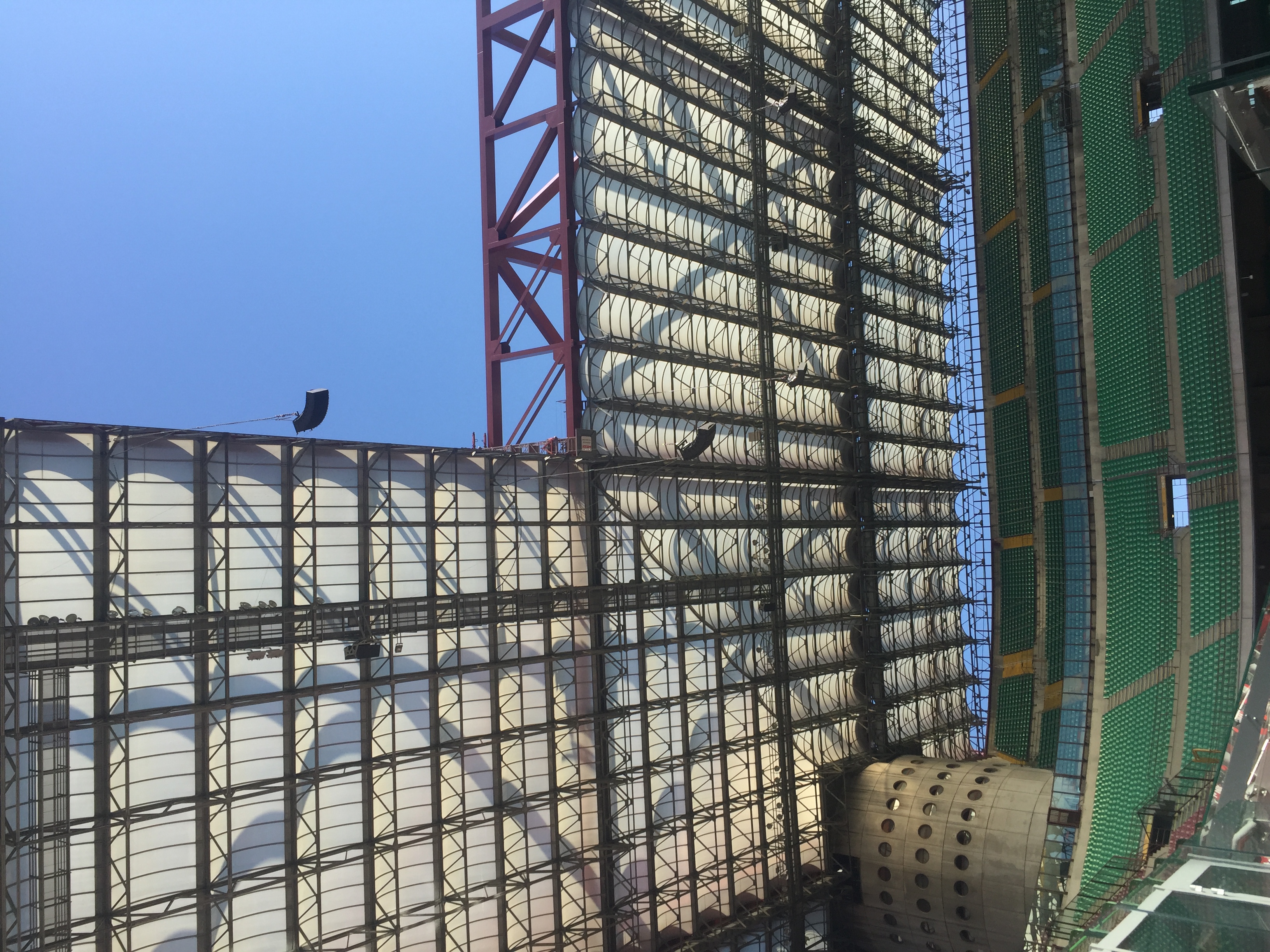 圣西罗战歌,九圣唱粤语歌