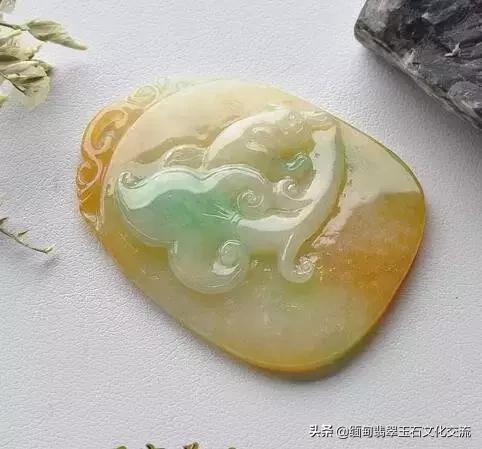 翡翠雕刻房子造型寓意,翡翠雕刻蚂蚁和虫子寓意