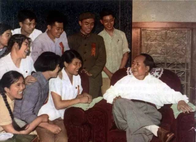 爱抽烟的毛*东泽**，后来是如何成功戒烟的？