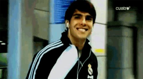 足坛卡卡帅气卡点视频,足坛帅哥卡卡