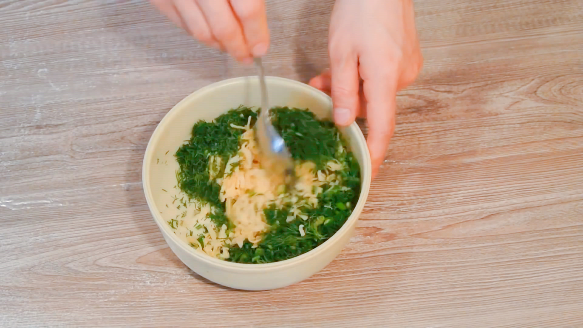 山东大饼就是硬的吗,山东大饼太硬怎么吃