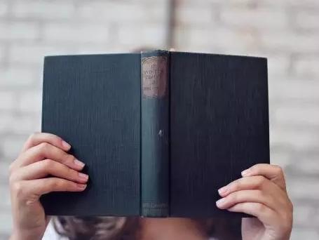 顾雏军获国家赔偿央视财经,顾雏军国家赔偿案