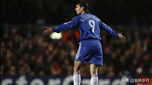 3号球衣前锋,3号球衣的前锋