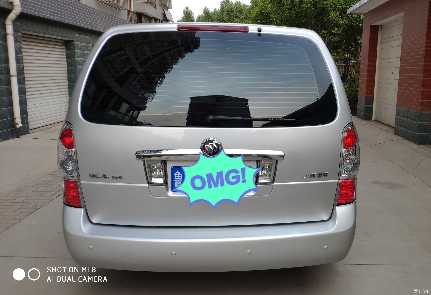 gl8和丰田塞纳,花33万元没要gl8选择丰田塞纳