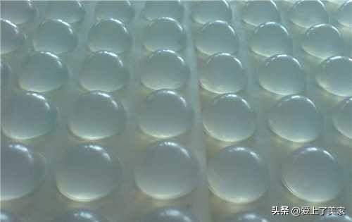 玻璃胶怎么洗能洗掉呢,玻璃胶要用什么洗才洗得掉