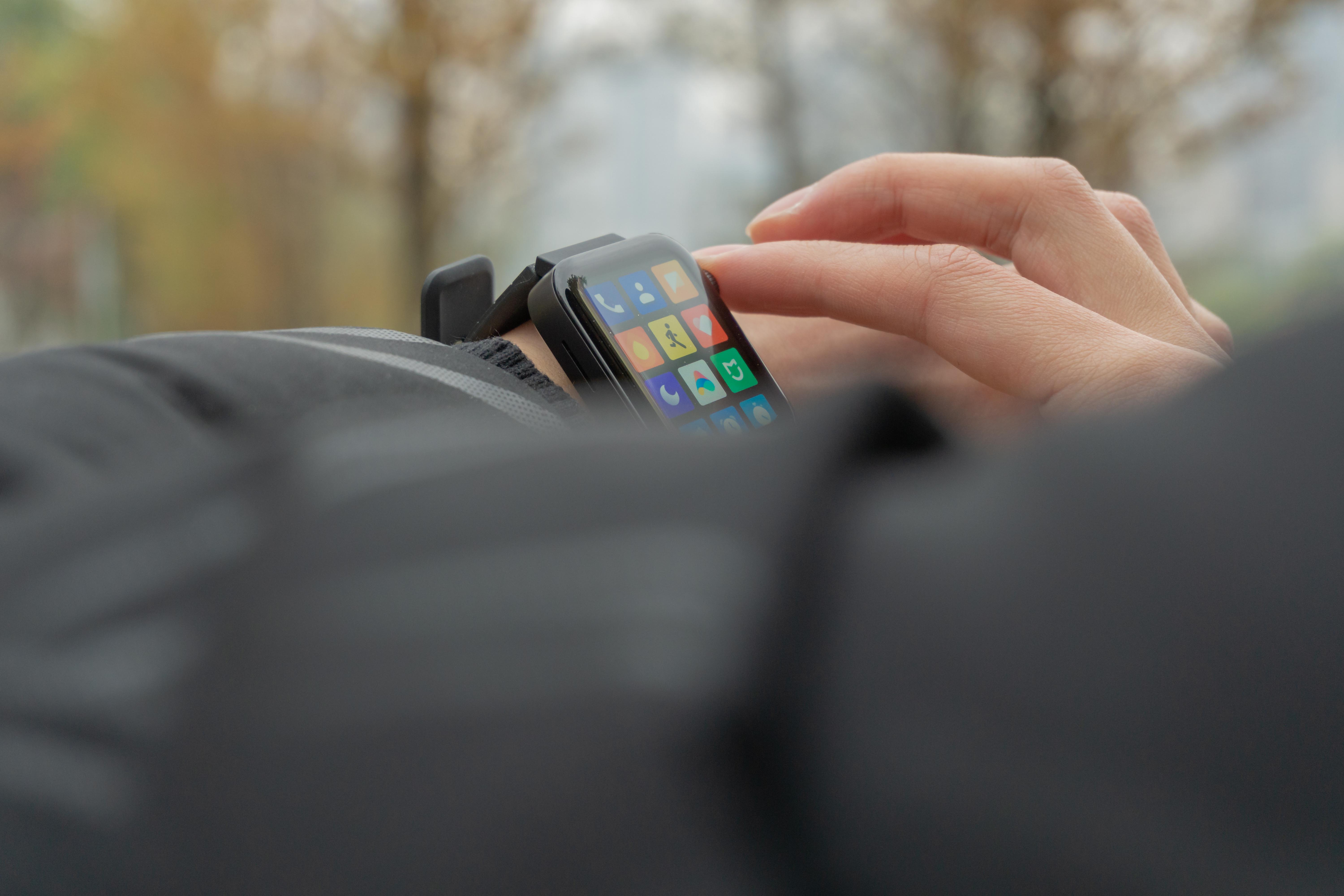 小米智能手表苹果手表,小米智能手表微信体验