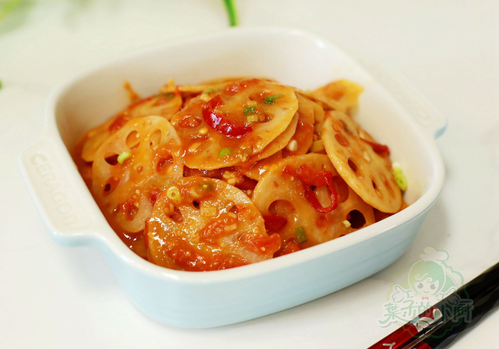 莲藕怎样炒出来脆好吃,莲藕怎么炒才好吃短视频