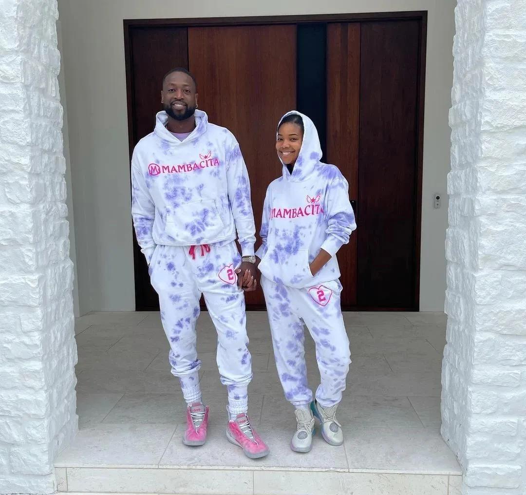 nba球星上脚安踏野球帝联名鞋,安踏携欧文新配色亮相