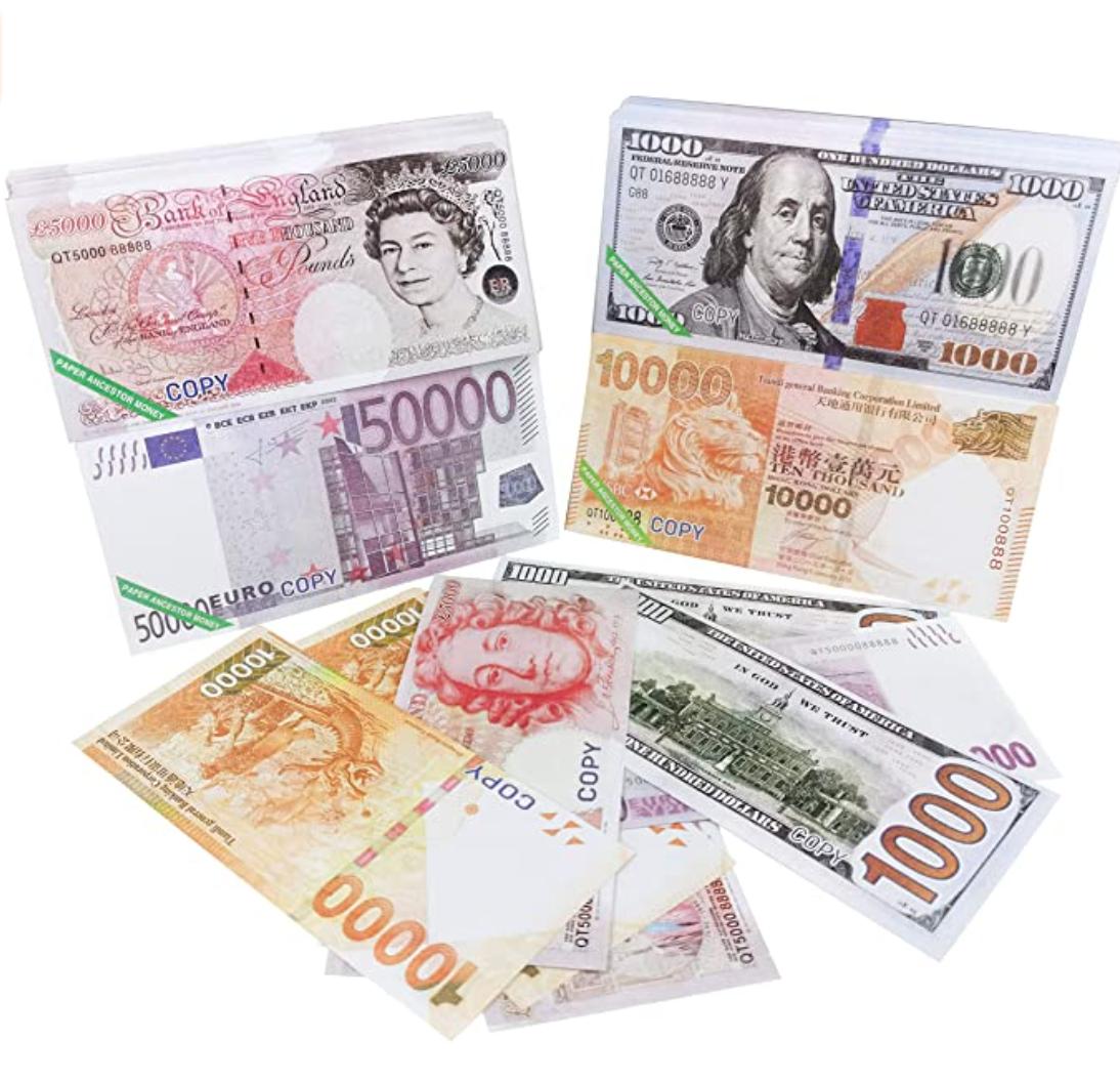 老外学习中国烧冥币,靠冥币致富