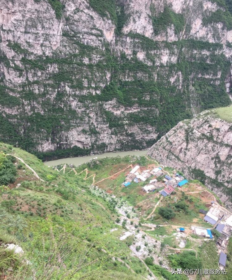 乐西抗战公路自驾,乐西抗战公路原视频