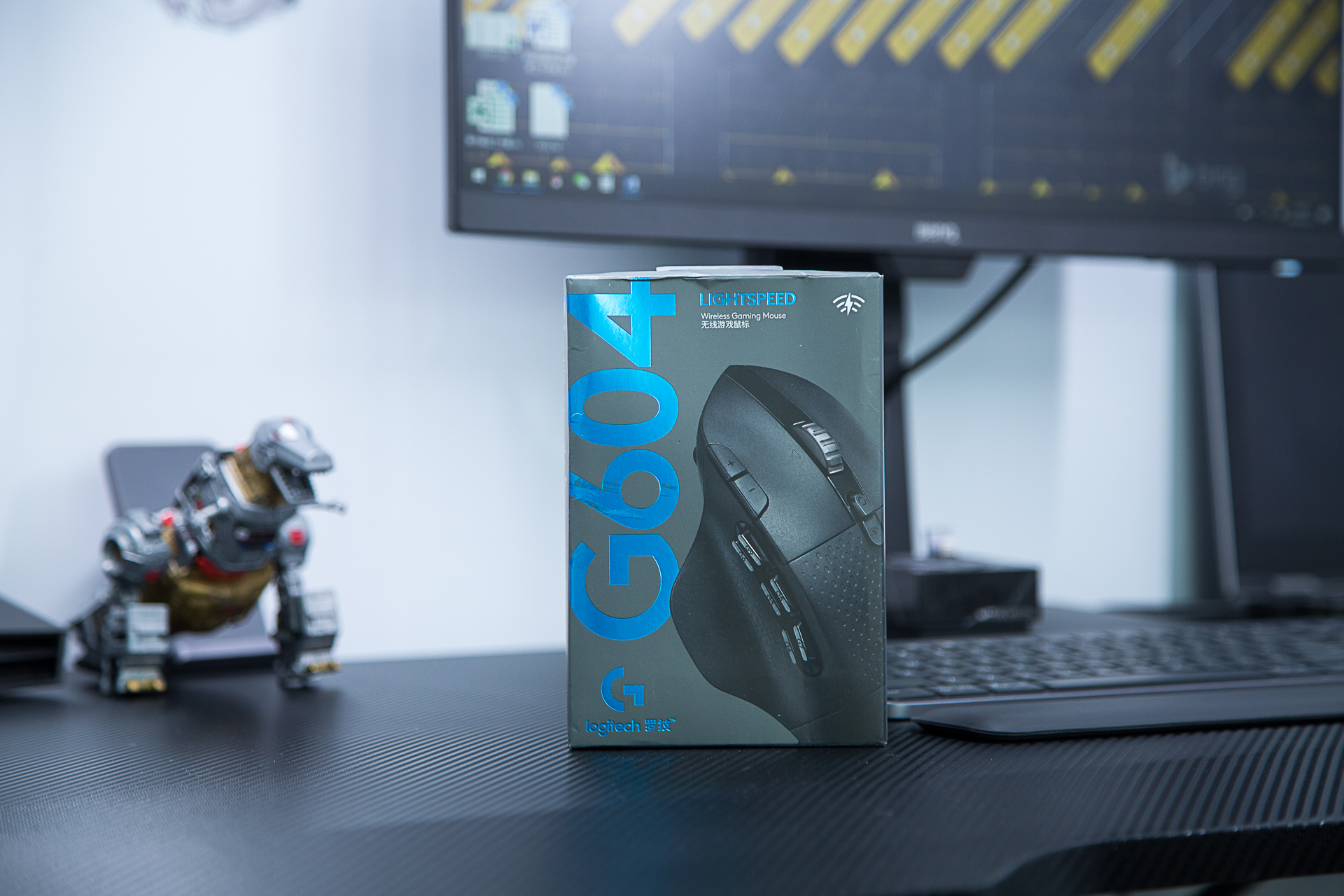 百元鼠标性价比之王罗技g304,罗技g602无线鼠标办公体验