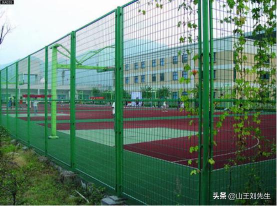 体育场围栏防腐,包塑防腐体育场围栏网