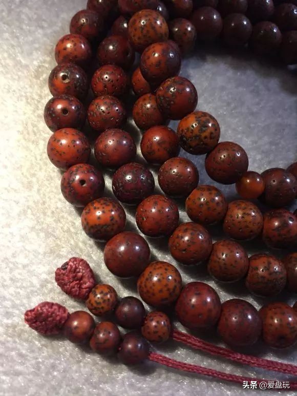 奶奶盘了30年的菩提手串,盘了40年菩提根手串