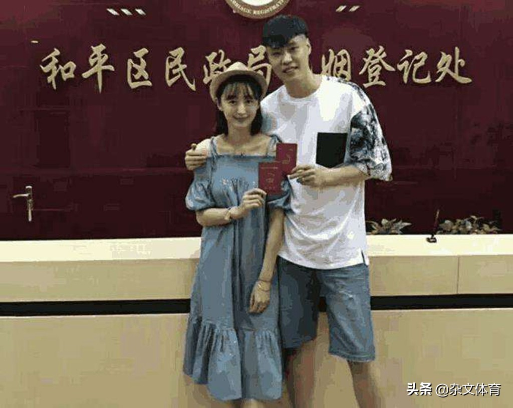 曾经顶级现在无球可打的nba球员,曾经在cba打过的nba球员