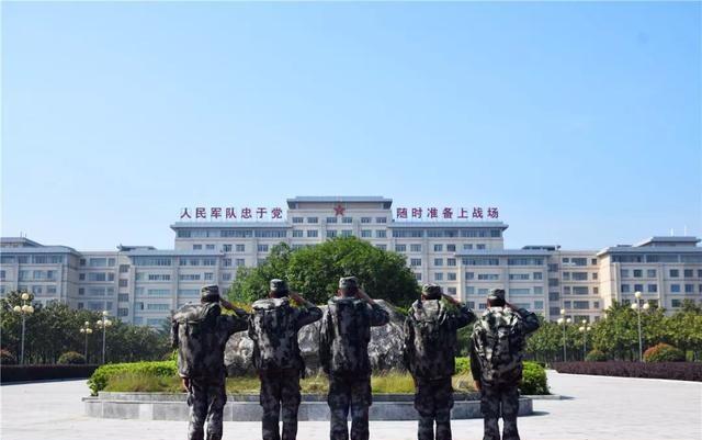 军校学员毕业有时间回家吗,军校什么情况下才能离校