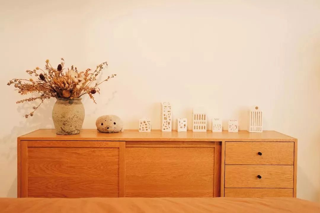 90后花9000元爆改老房子,90后夫妻精心改造精装房