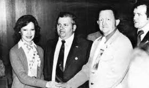 小丑为什么会从搞笑到恐怖,曾经被众人嘲笑的小丑