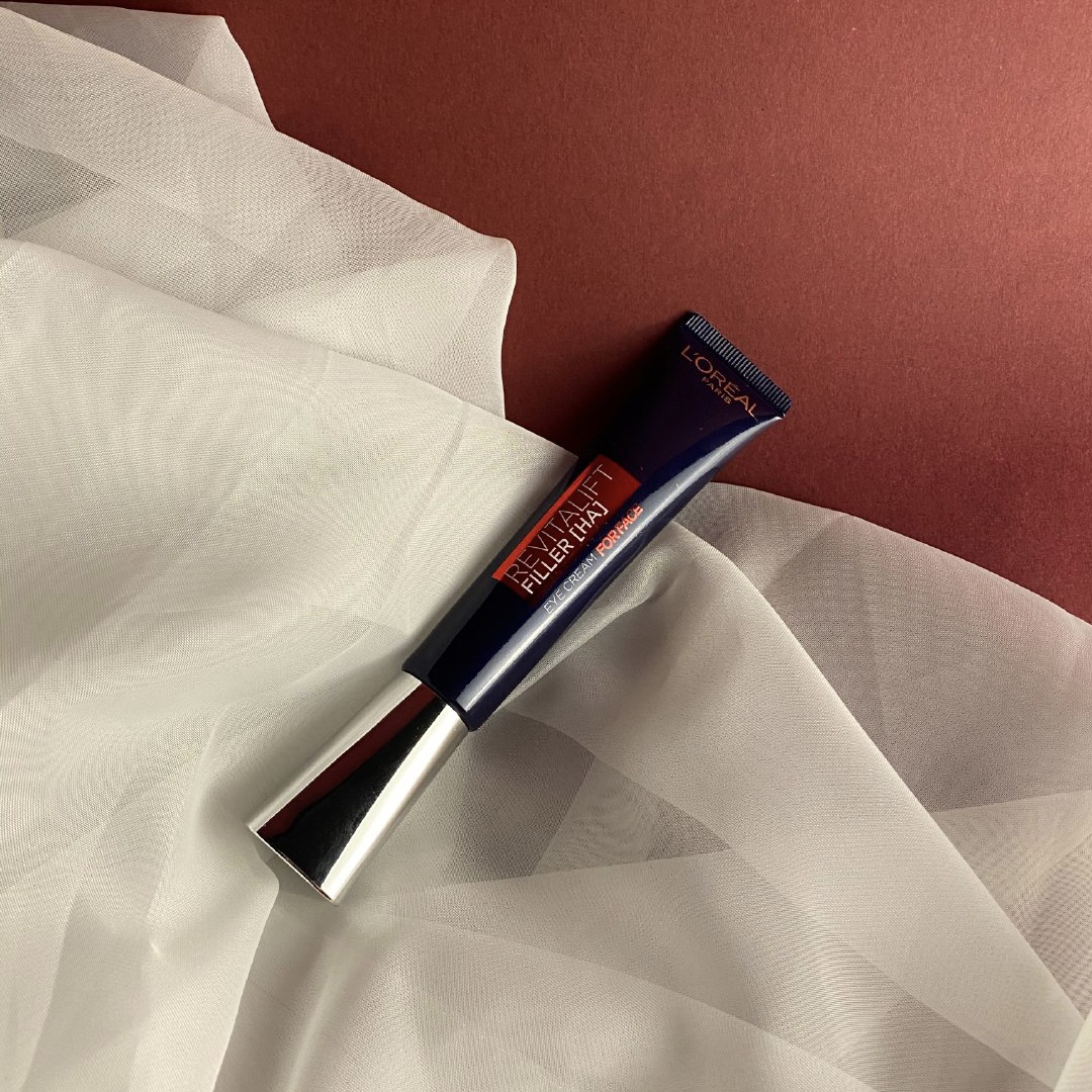 法令纹很深才30岁好显老怎么办,法令纹显老10岁试试这个淡皱方法