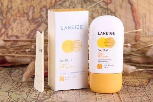 夏日必备防晒霜,夏天必备防晒霜学生版