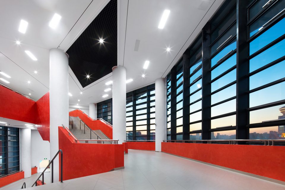 天津泰达一中——神奇的“麻花辫”