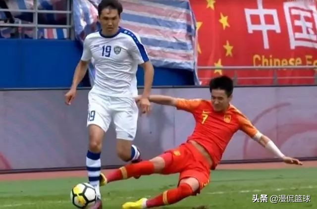 韦世豪的暴力犯规,韦世豪有多少次恶劣犯规