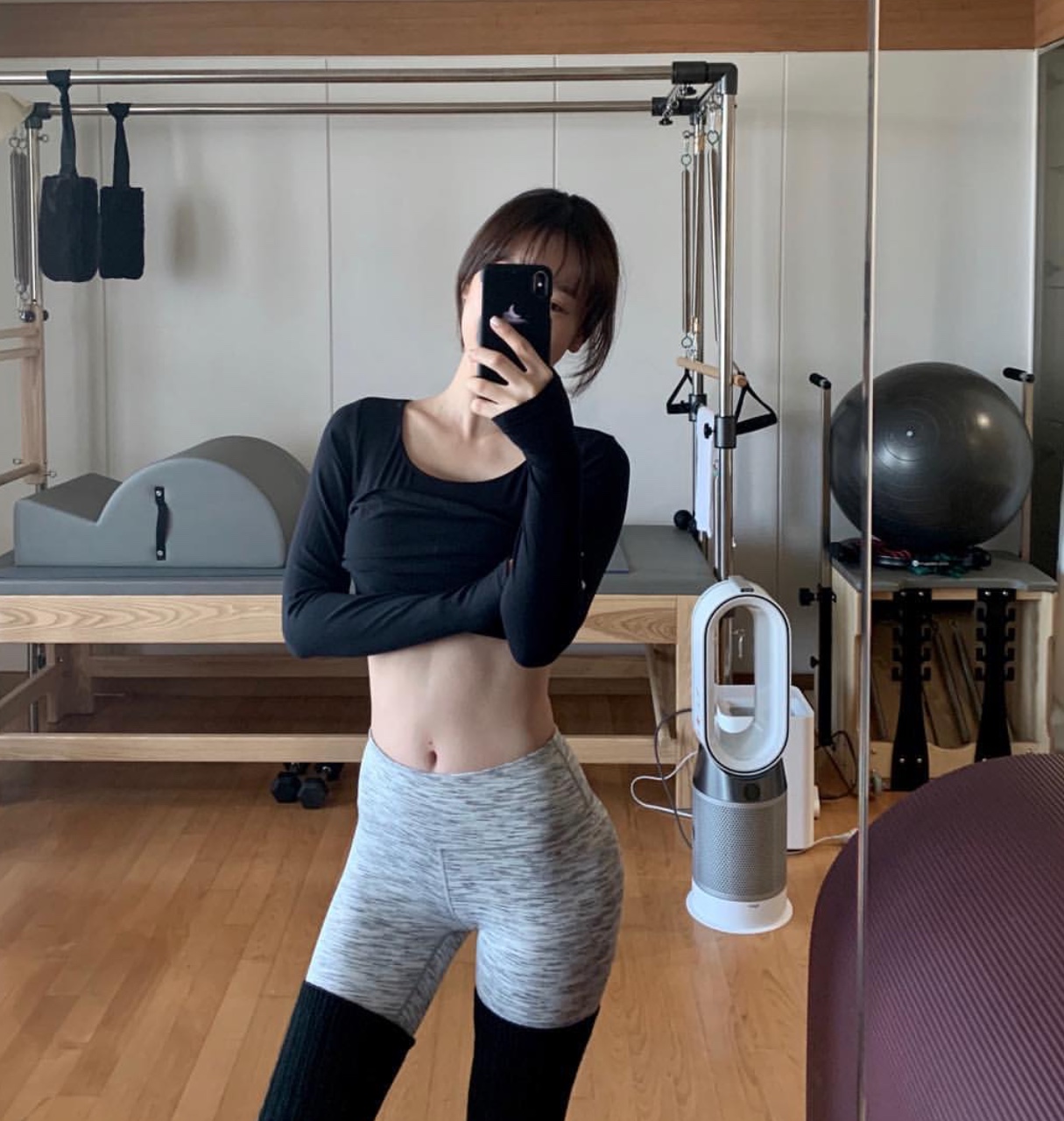 一胖就胖肚子一瘦就瘦胸,瘦肚子练腹肌的8个动作