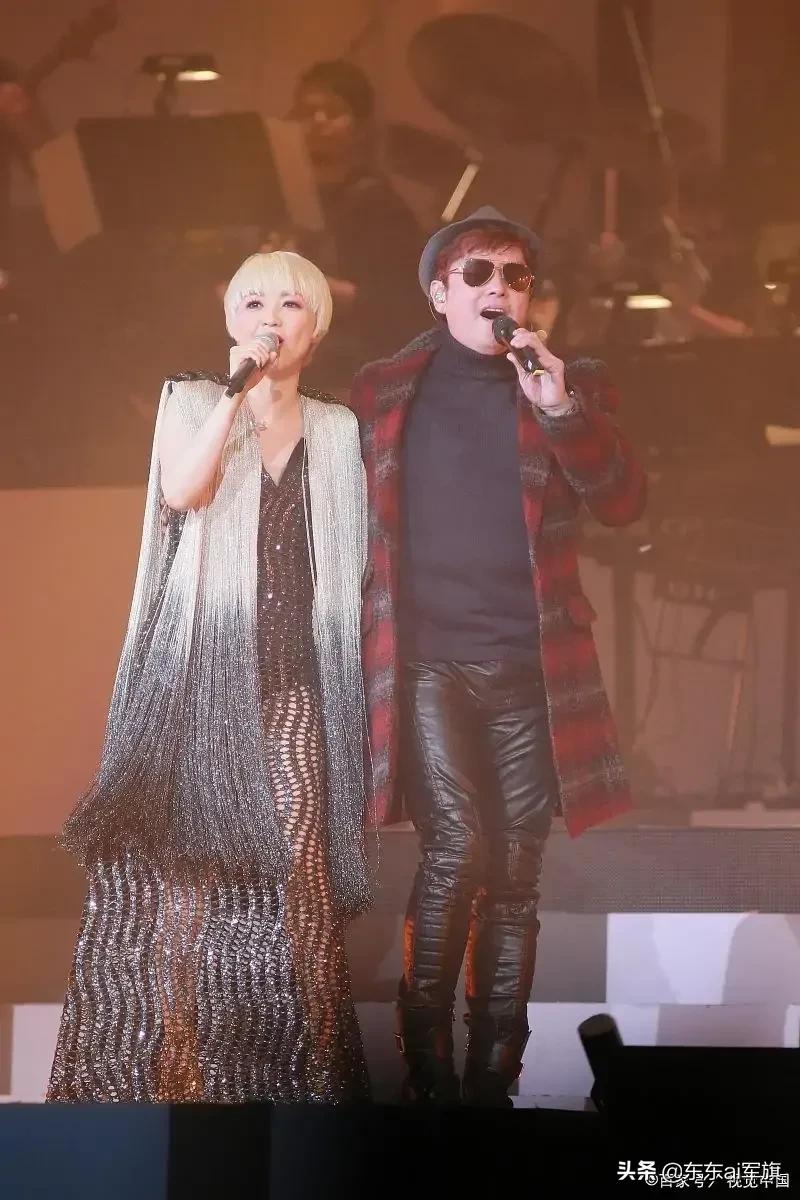 谭咏麟经典歌曲50首爱在金秋,谭咏麟经典歌曲50首最爱的你