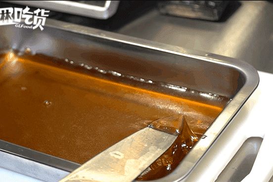 火遍全国的明星茶饮本宫的茶开到桂林了！凭口袋茶掀起了排队潮流