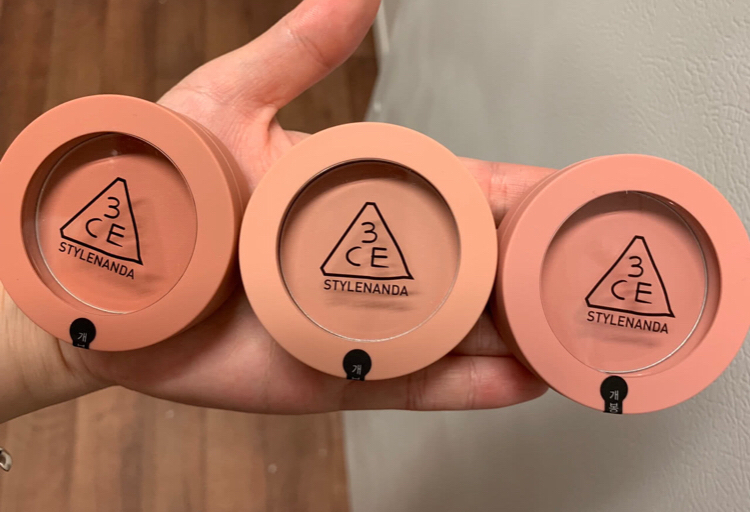 欧莱雅口红眼影粉底,欧莱雅官方旗舰店彩妆眼影